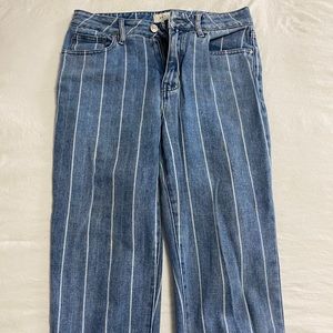Women Pacaun mom jeans